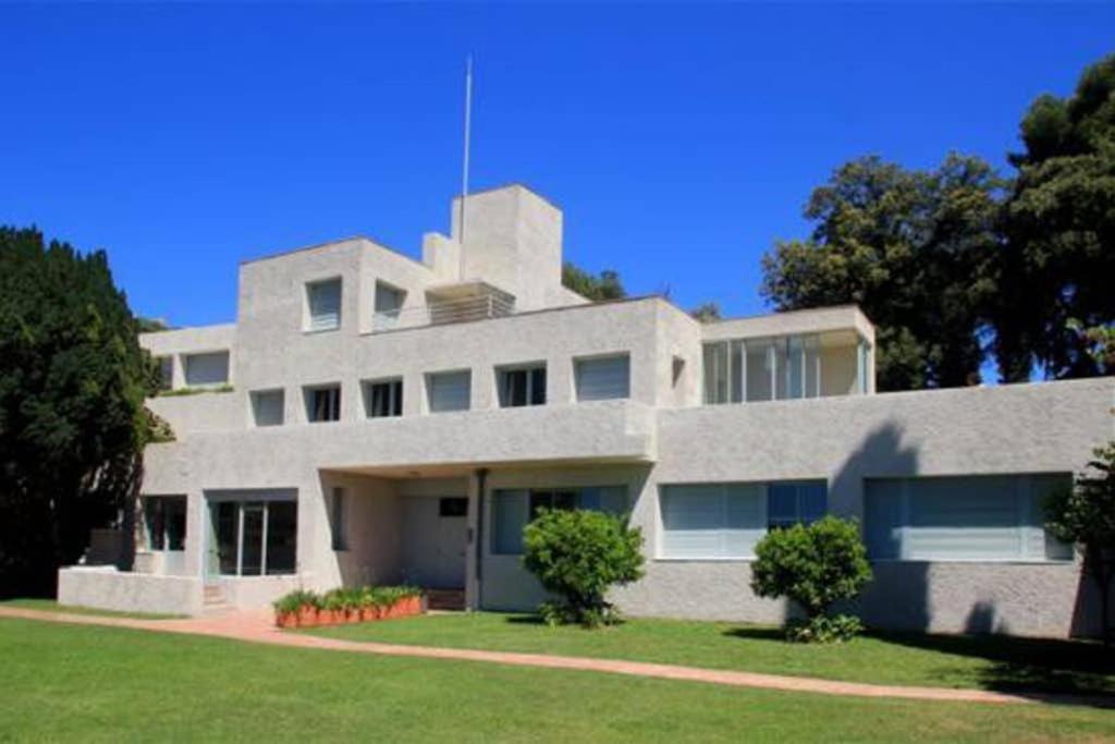 Studio Centre De Hyeres Pour 4 Personnes Piscine Et Tennis Εξωτερικό φωτογραφία